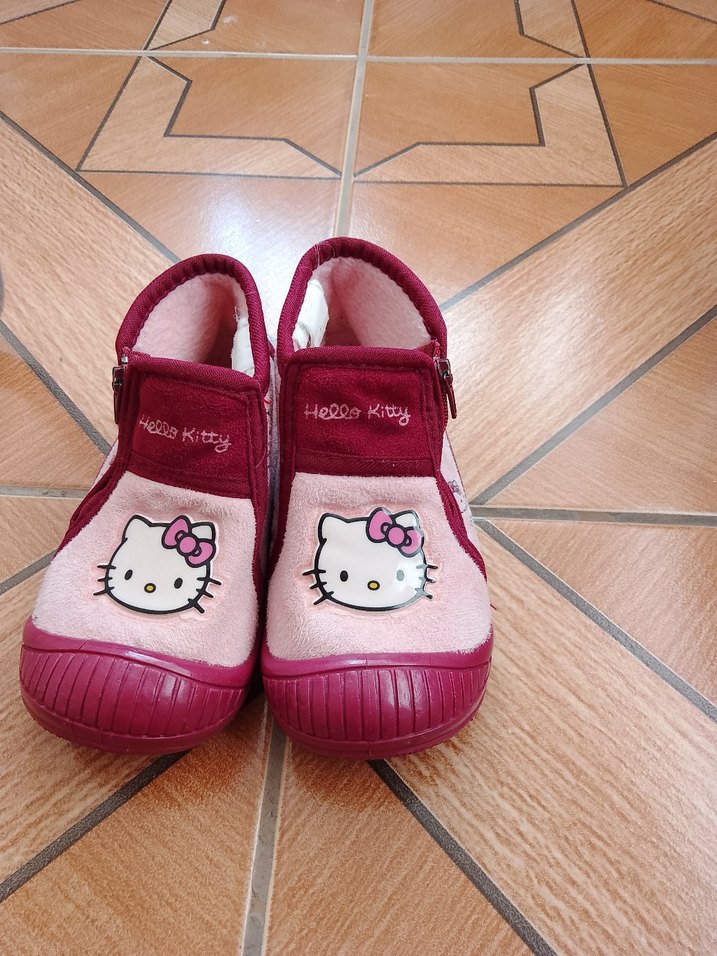 Kız Çocuk Pembe Desenli Sıcak Terlik - Görsel 4