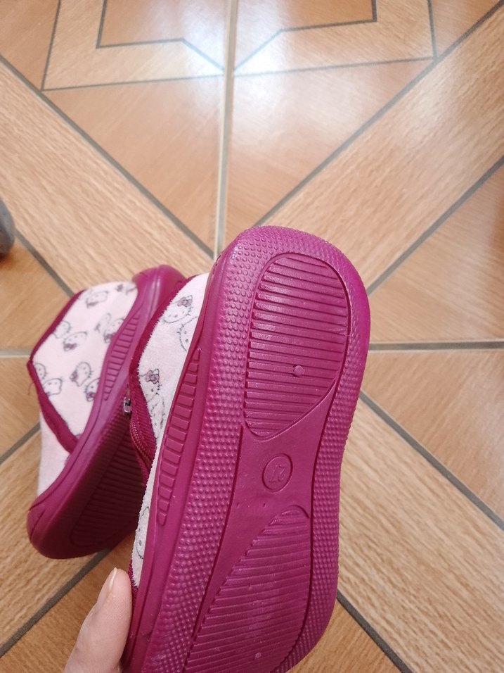 Kız Çocuk Pembe Desenli Sıcak Terlik - Görsel 5