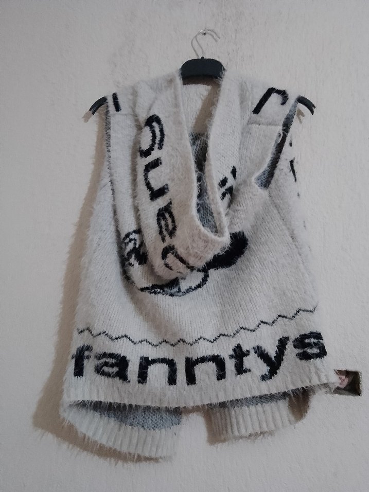 Baskılı Kısa Örgü Kadın Yelek - Görsel 3