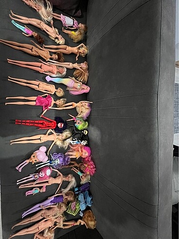 Orijinal barbie bebekler