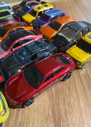 48 adet Çoklu Renkli Mini Oyuncak Arabalar Seti - Görsel 2