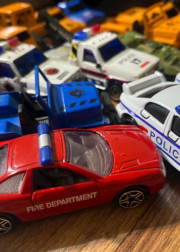 48 adet Çoklu Renkli Mini Oyuncak Arabalar Seti - Görsel 5