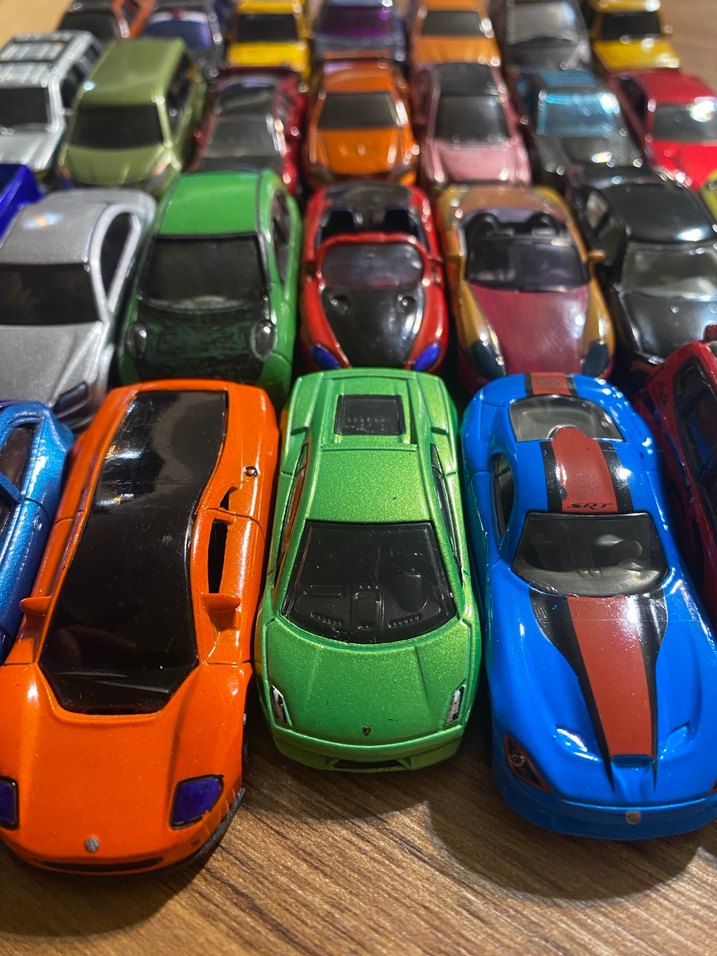 48 adet Çoklu Renkli Mini Oyuncak Arabalar Seti - Görsel 4