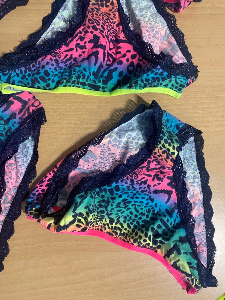 6 adet kullanılmış Renkli Batik Desenli Kadın Külot - Görsel 5