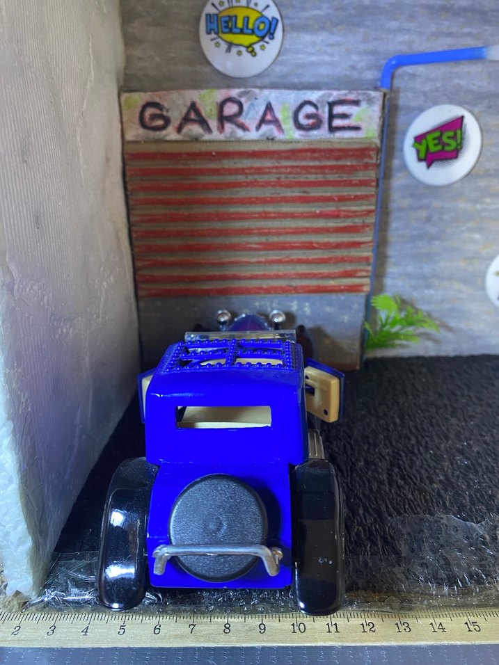 Mavi oyuncak klasik araba modeli - Görsel 5