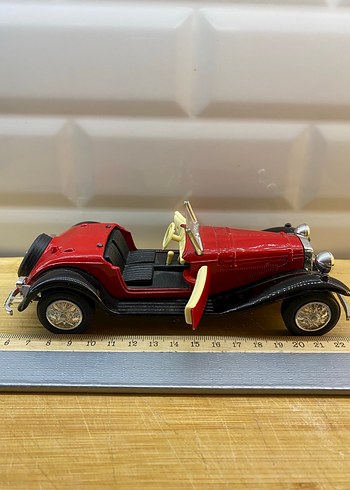 Renkli Retro Oyuncak Arabalar Seti - Görsel 5