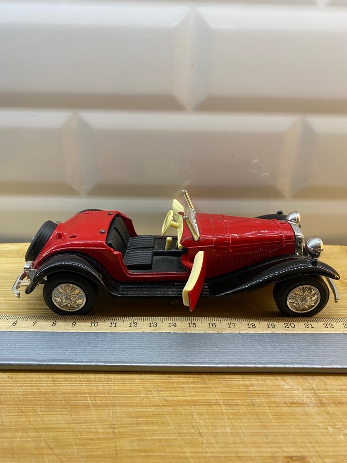 Renkli Retro Oyuncak Arabalar Seti - Görsel 5