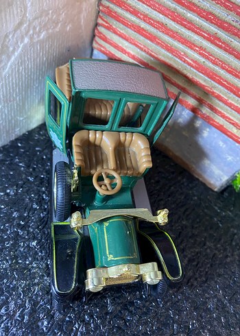 Turkuaz Klasik Oyuncak Araba YEŞİL - Görsel 7