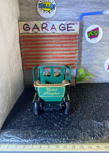 Turkuaz Klasik Oyuncak Araba YEŞİL - Görsel 3