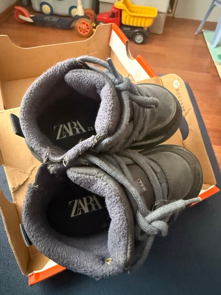 Mavi Erkek Çocuk Lastik Bot Velcro - Görsel 4