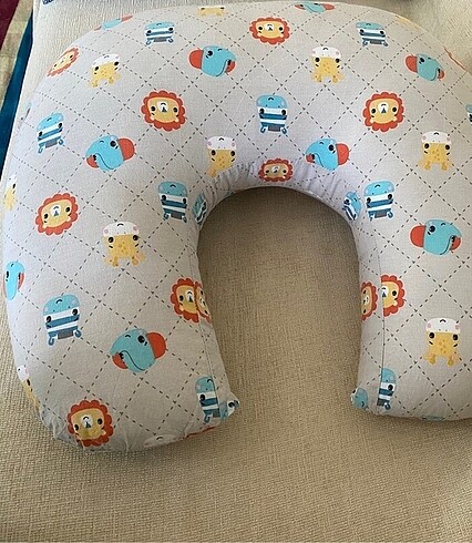 Fisher price emzirme minderi