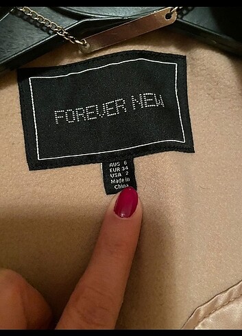 Forever New Forever palto