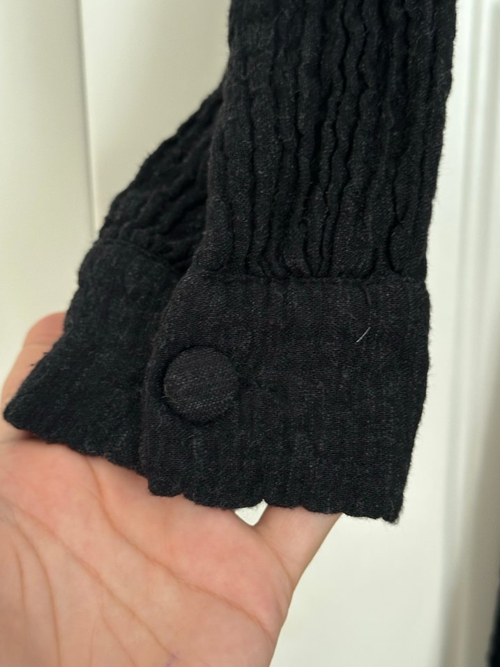 V Yaka Siyah Midi Triko Elbise - Görsel 4