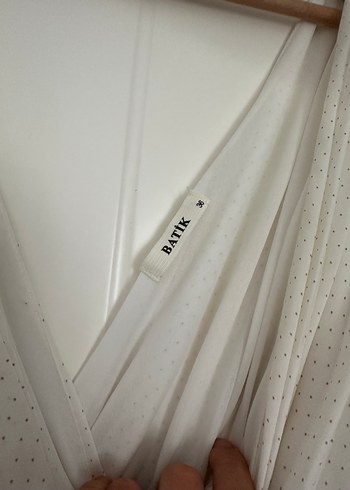 Beyaz Keten V Yaka Uzun Elbise - Görsel 3