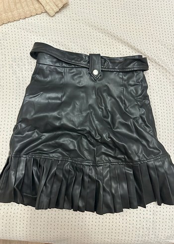 Kemerli Siyah Deri Mini Etek - Görsel 4