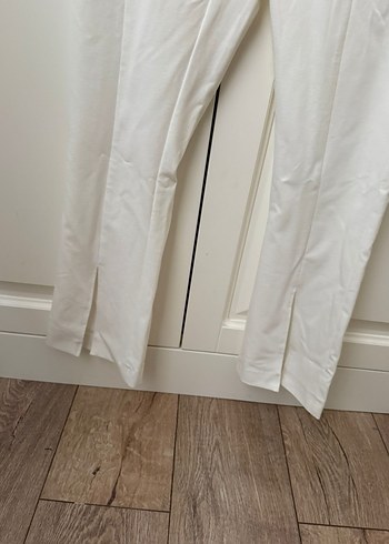 Beyaz pantolon - Görsel 2