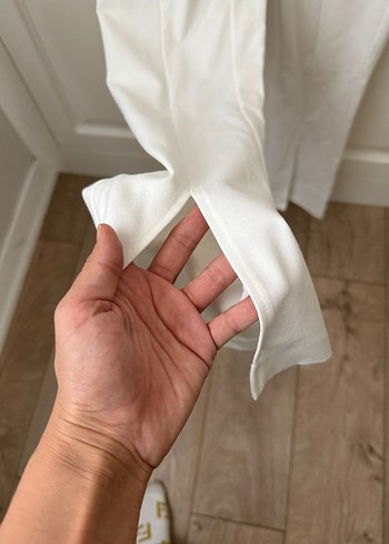 Beyaz pantolon - Görsel 3