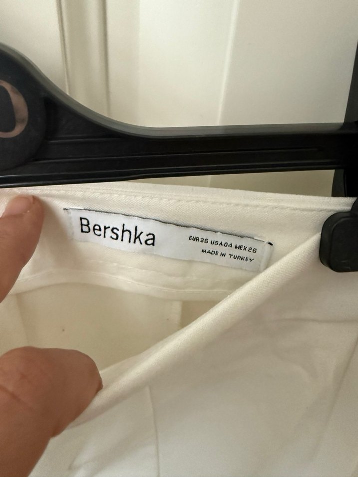 Beyaz pantolon - Görsel 4