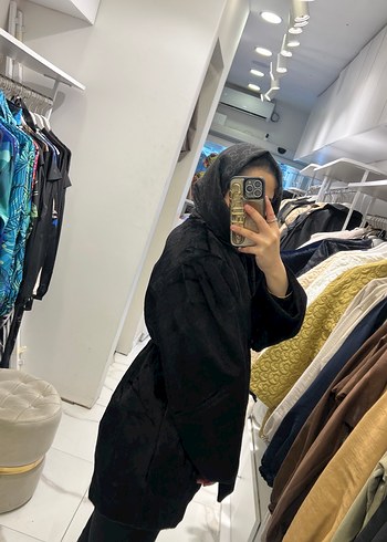 universal Beden Düğmeli Siyah Midi Kadın Kaban