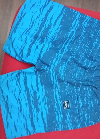 Acil satılık deniz şortu - Görsel 3