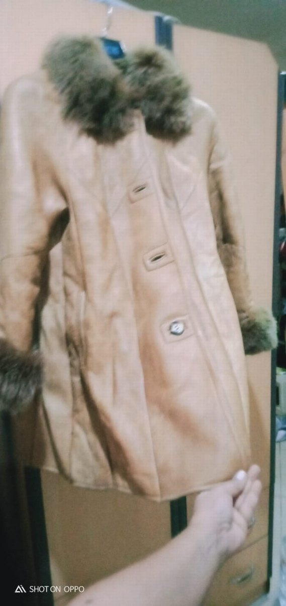 Bej Süet Kadın Uzun Kürklü Kaban - Görsel 4