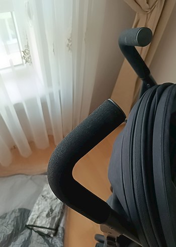 9- 36 kg Beden siyah Renk Chicco litvay 4 bebek arabası