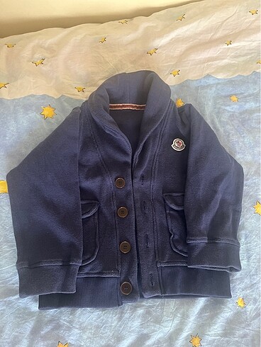 Moncler üst