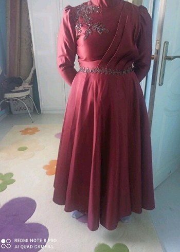 Bordo Uzun Kollu Nakışlı Uzun Abiye Elbise