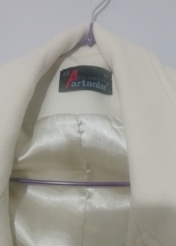 Düğmeli krem kaşe Kadın Kaban - Görsel 4