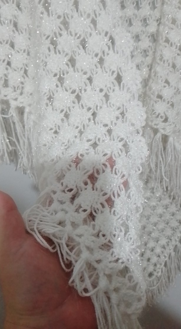 Beyaz Örgü Kadın Panço - Görsel 3