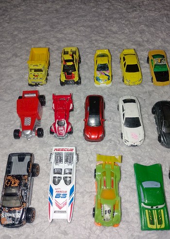 Beden Hot Wheels Arabalar