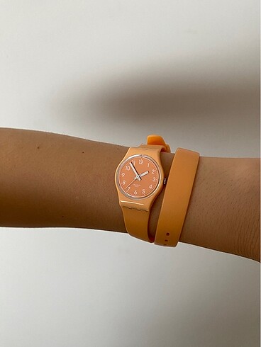 Swatch Somon Renkli Kadın Kol Saati