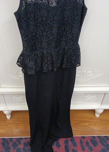 Dantel Detaylı Siyah Uzun Kadın Abiye Elbise - Görsel 4