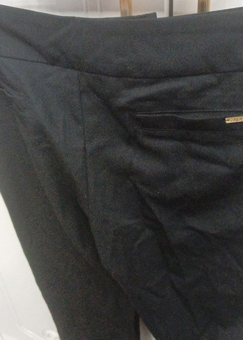 Düğmeli Siyah Keten Kadın Pantolon - Görsel 4