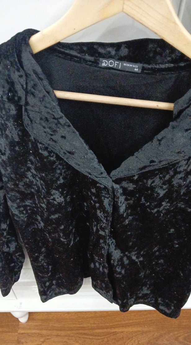 Siyah Kadife Pijama Takımı - Görsel 2