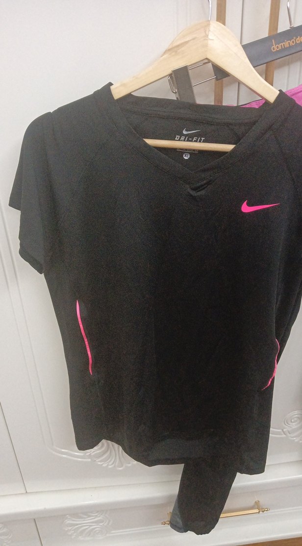 Siyah V Yaka Uzun Kollu Spor Tişört pembe takım - Görsel 2