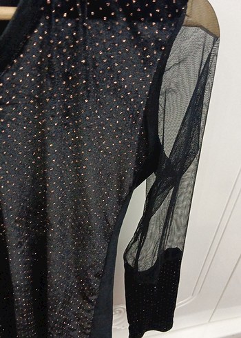 Siyah Parlak Uzun Kollu V Yaka Bluz kadife - Görsel 3