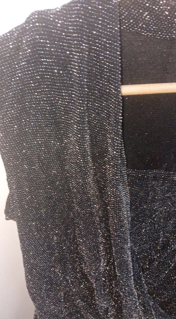 Gri Drapeli Kadın Kolsuz Bluz simli - Görsel 2