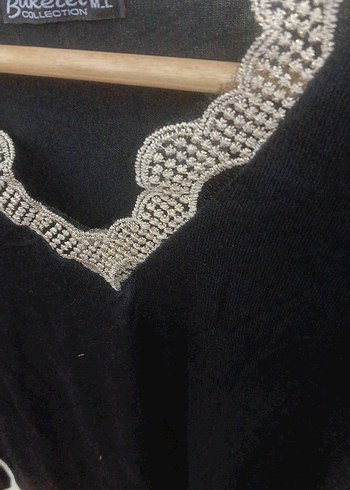 Siyah V Yaka Triko Bluz - Görsel 3