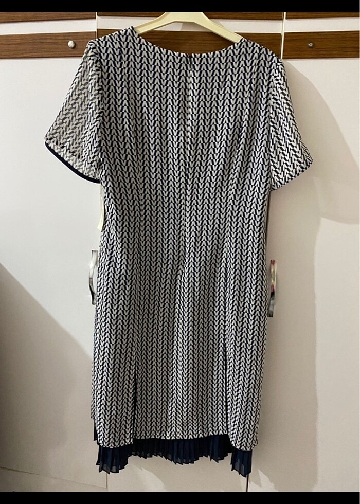 Elbise etiketli - Görsel 2