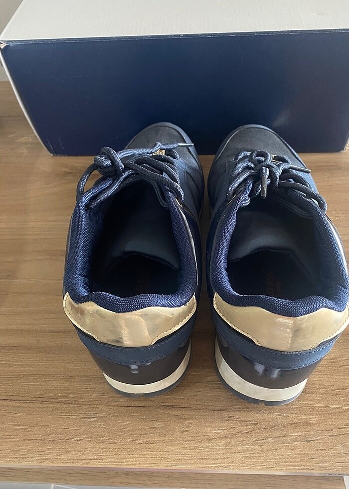 Spor ayakkabı - Görsel 3