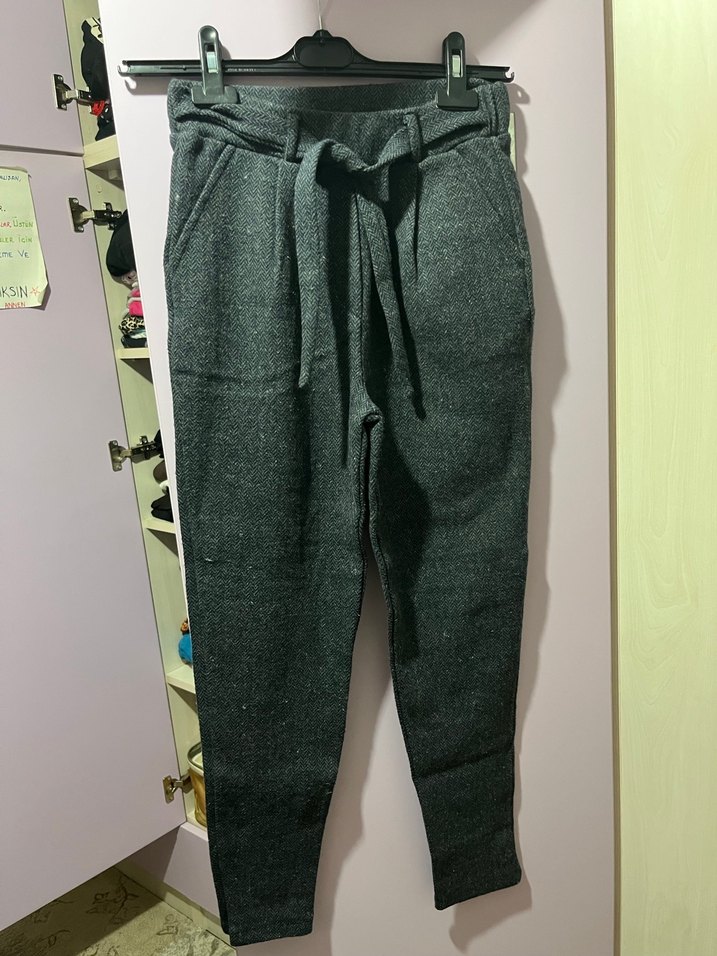 Gri Yün Kumaş Kadın Pantolon - Görsel 2