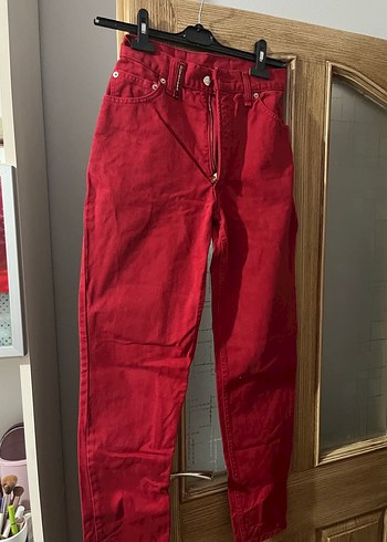 Kırmızı Rahat Kesim Midi Kot Pantolon - Görsel 2