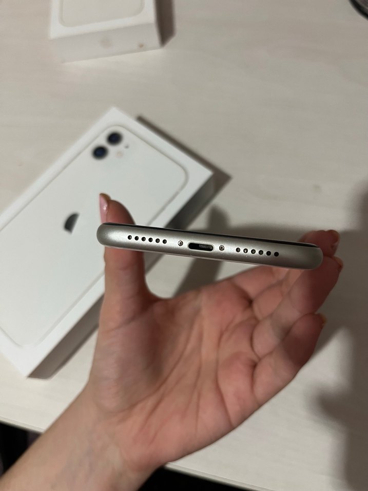 İPHONE 11 64gb beyaz - Görsel 5