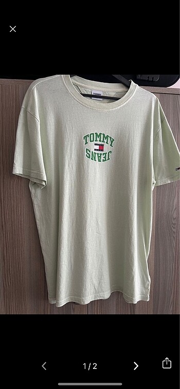 Tommy tshirt