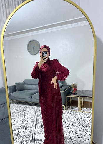 42 Beden bordo Renk Sadece 1 kere giyildi şalı ile beraber gönderilecek