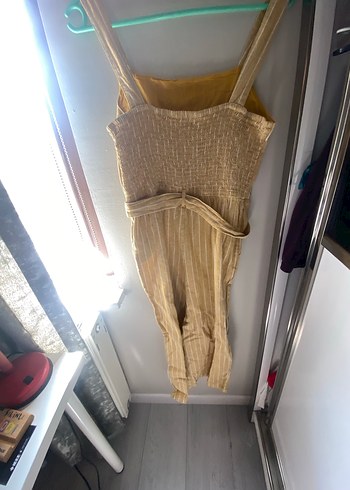 40 Beden sarı Renk Bej Keten Askılı Mini Tulum