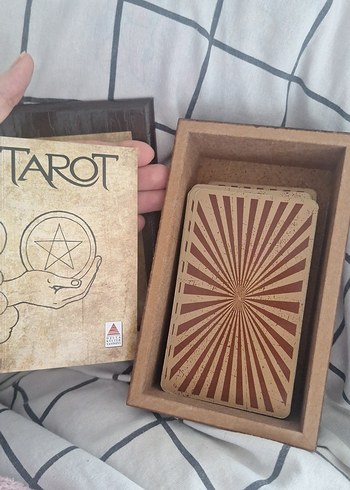 78 Kart ve Kitaplı Tarot Destesi - Görsel 2
