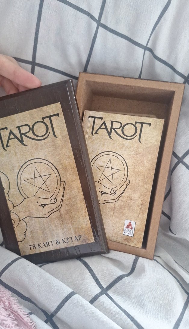 78 Kart ve Kitaplı Tarot Destesi - Görsel 3