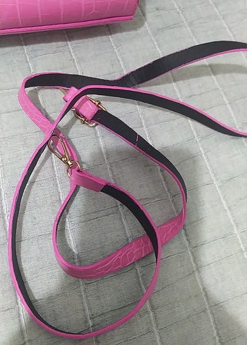 Pembe Deri Kadın Çanta - Görsel 3